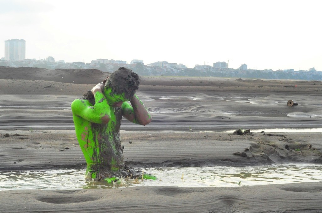 2013_Le Phi Long_Green People and The City_14