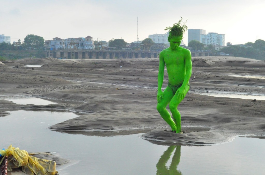 2013_Le Phi Long_Green People and The City_2