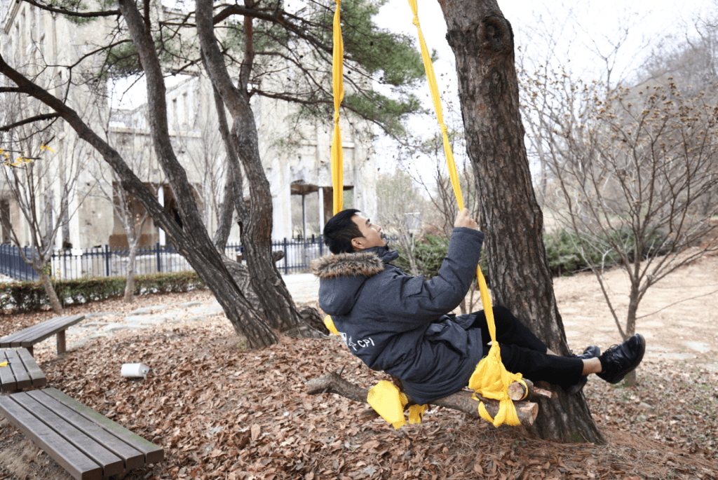 2018_Le Phi Long_Wandering In Indochina_How To FLY_10