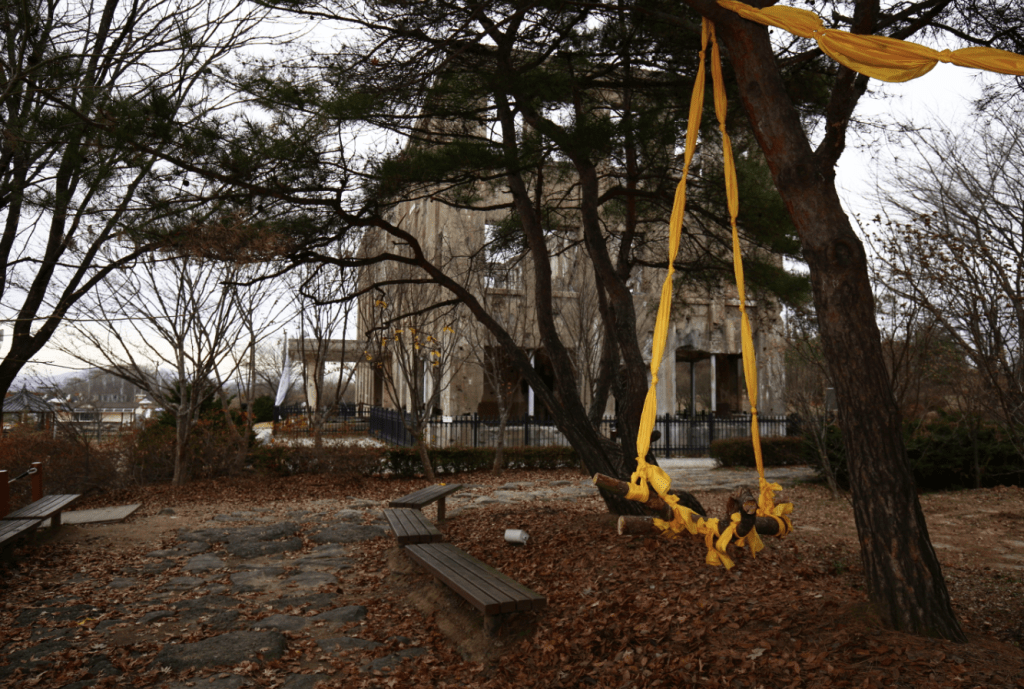 2018_Le Phi Long_Wandering In Indochina_How To FLY_6