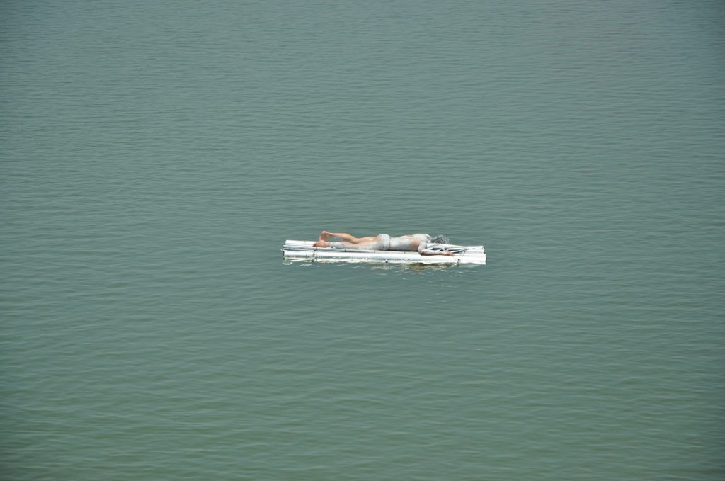 2013_New objects on the Huong River - Hue City_7