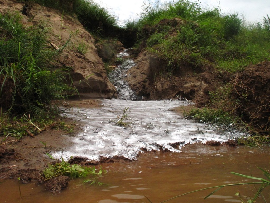 2013_Le Phi Long_Silver Waterfall_12