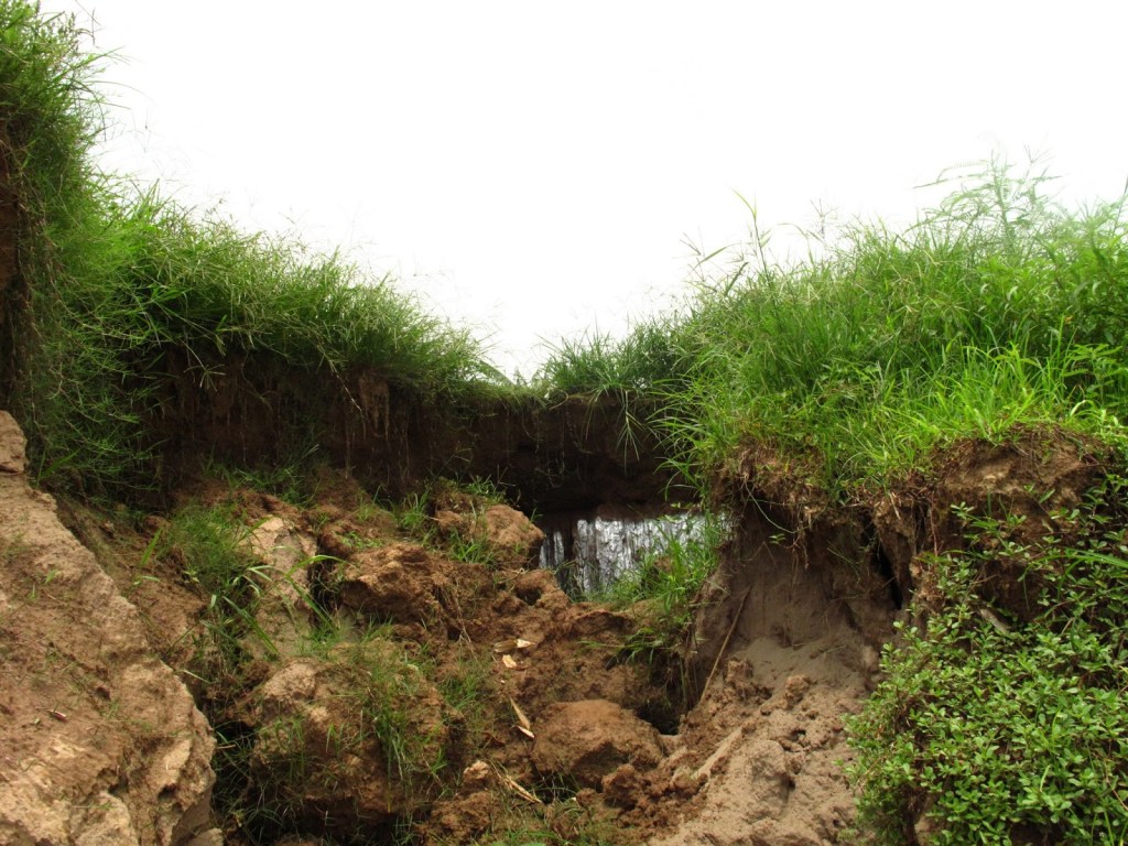 2013_Le Phi Long_Silver Waterfall_4